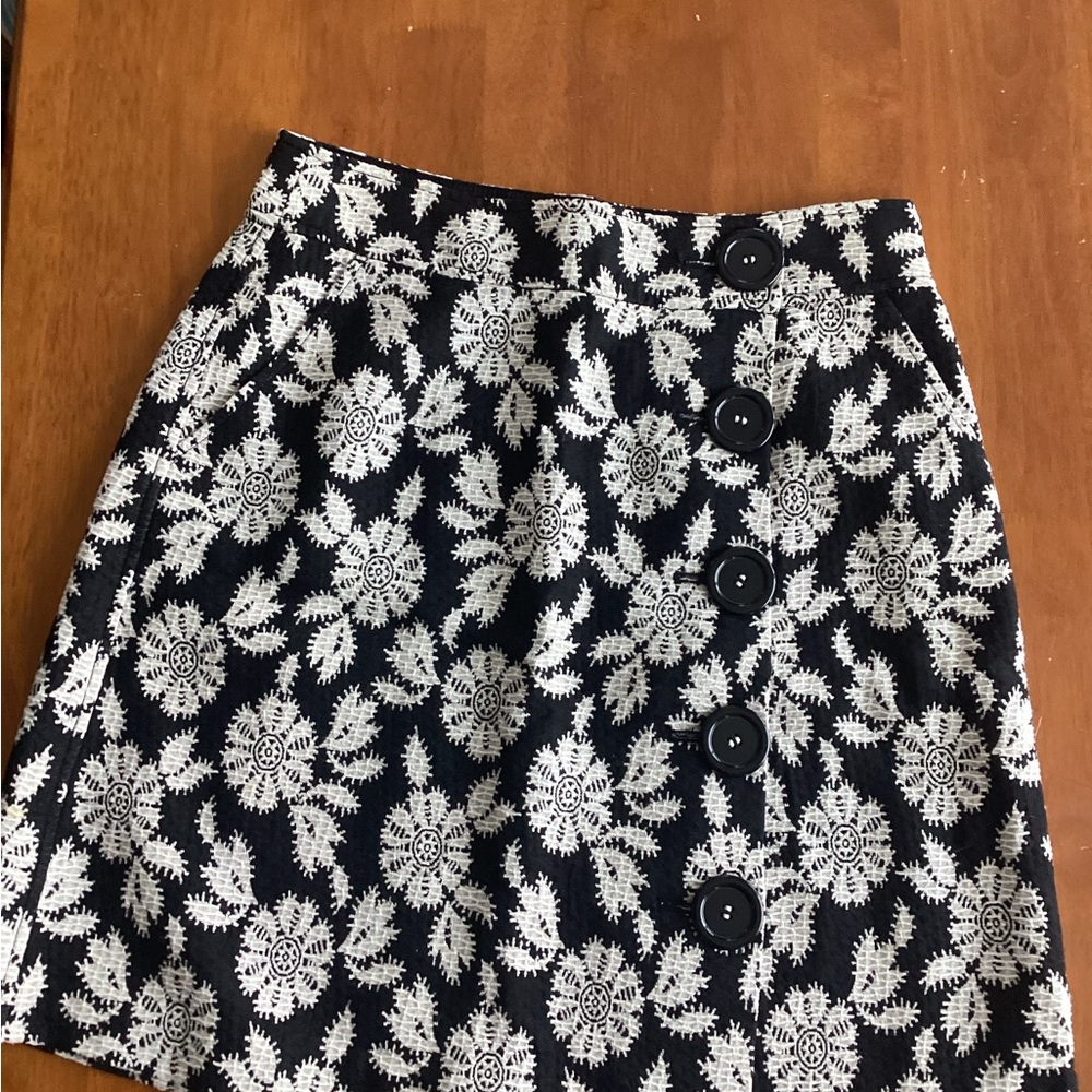 Tibi Vintage Black and Cream Floral A-Line Skirt